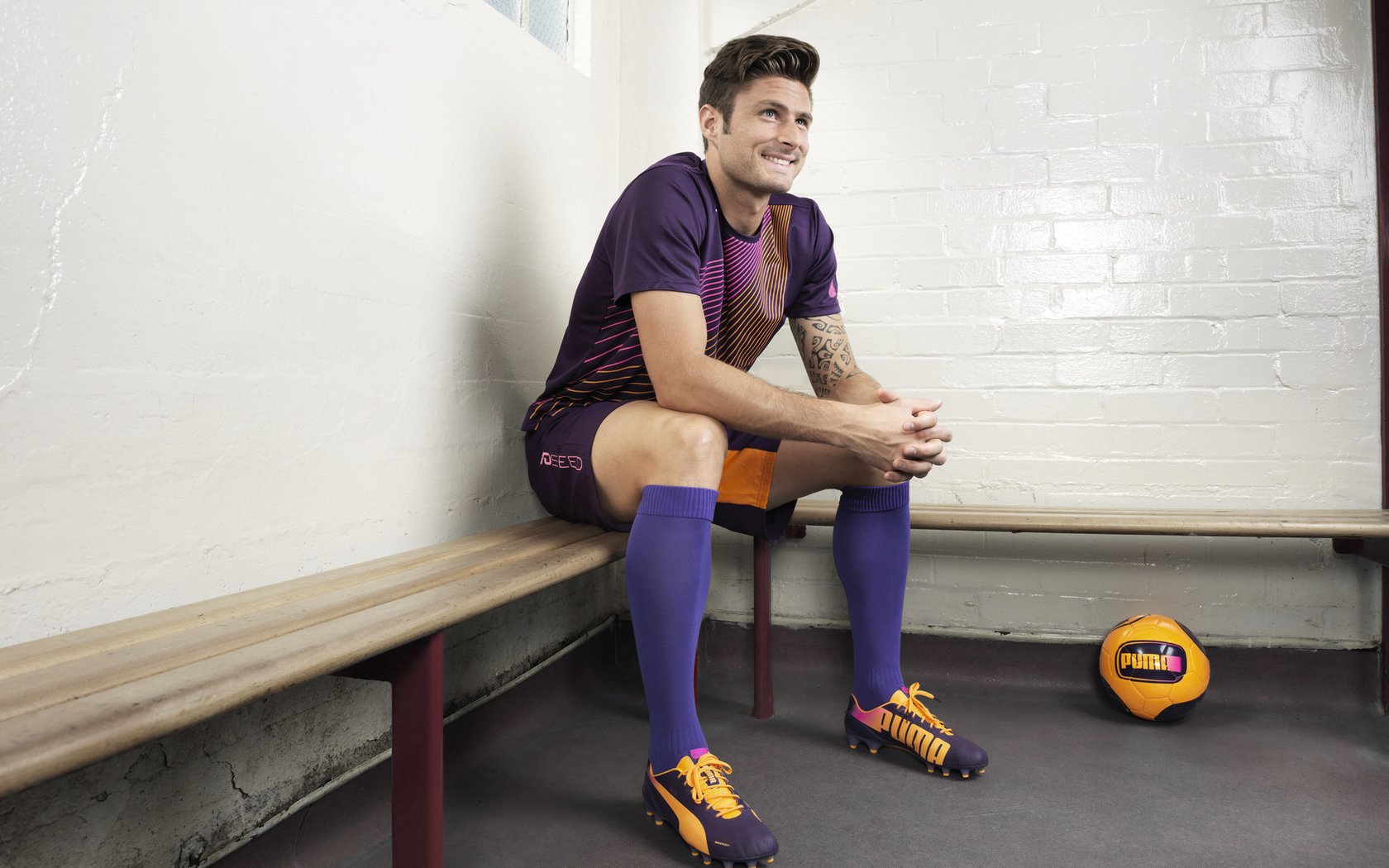 足球文化如何实现传承与发展,足球文化精神传播