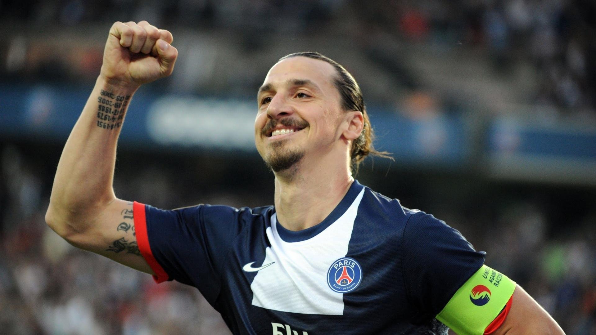 九游娱乐入口-世界杯精彩盘点：瞬间、场面、瞬间激动人心，世界杯精彩集锦视频